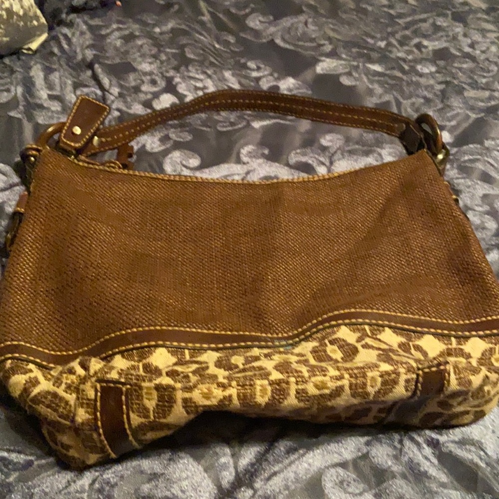 Fossil purse
